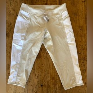 Lululemon white and tan crops